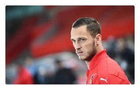 法国杯赛程吃紧；AC米兰国际比赛日门线救险；气氛紧张；资深球员宣示担当-九游体育下载